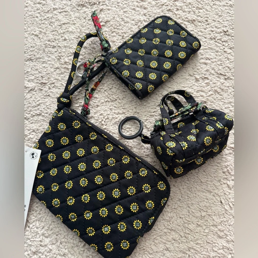 NWOT Vera Bradley UO Exclusive Original Duffle Bag Charm-Black & Yellow Floral